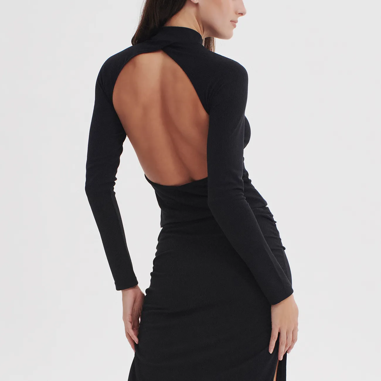 BEATRIX BACKLESS JERSEY TURTLENECK BLACK