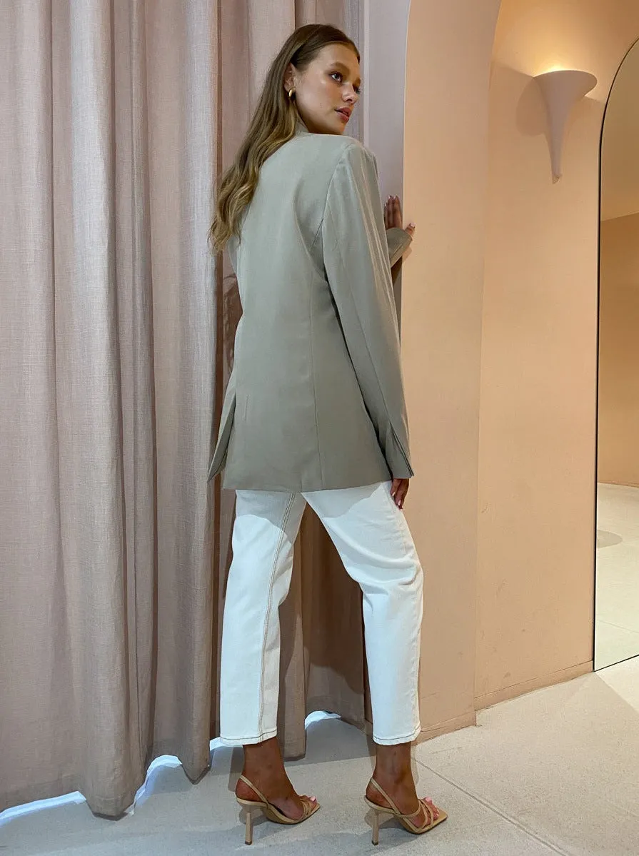 Blanca Samantha Blazer in Beige