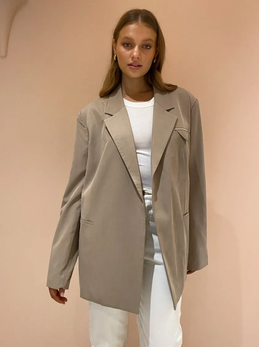Blanca Samantha Blazer in Beige