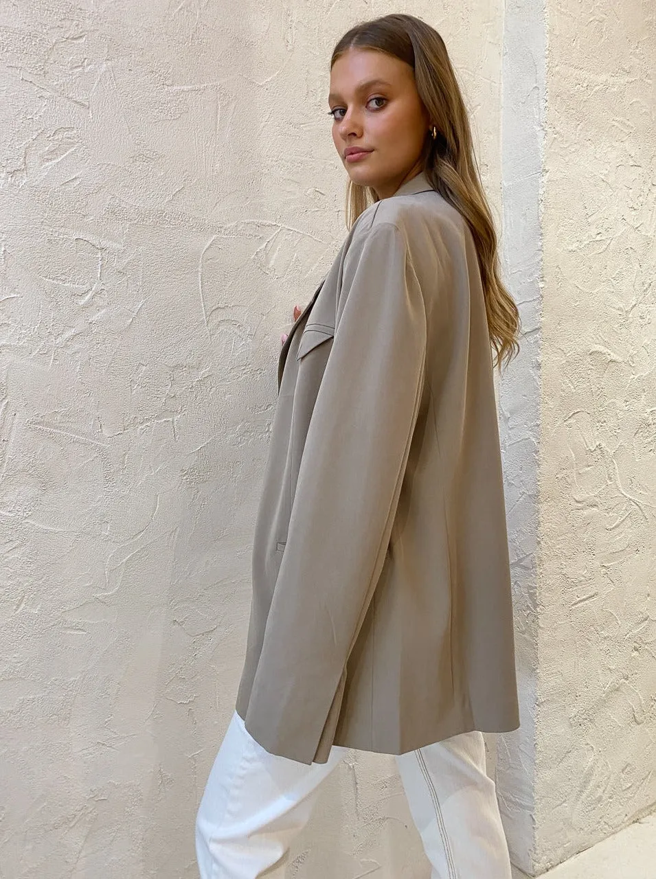 Blanca Samantha Blazer in Beige